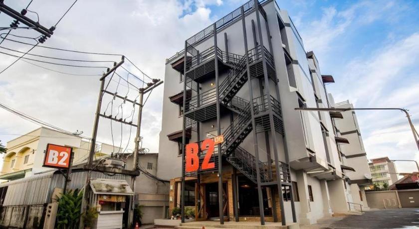 B2 Chiang Rai Night Bazaar Boutique & Budget Hotel Eksteriør billede