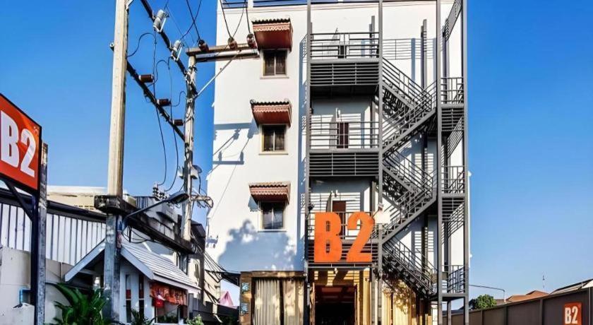 B2 Chiang Rai Night Bazaar Boutique & Budget Hotel Eksteriør billede