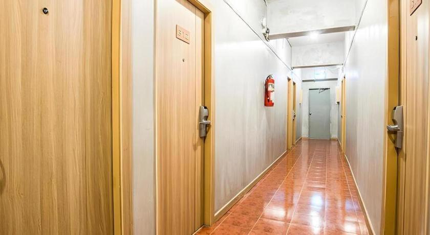 B2 Chiang Rai Night Bazaar Boutique & Budget Hotel Eksteriør billede